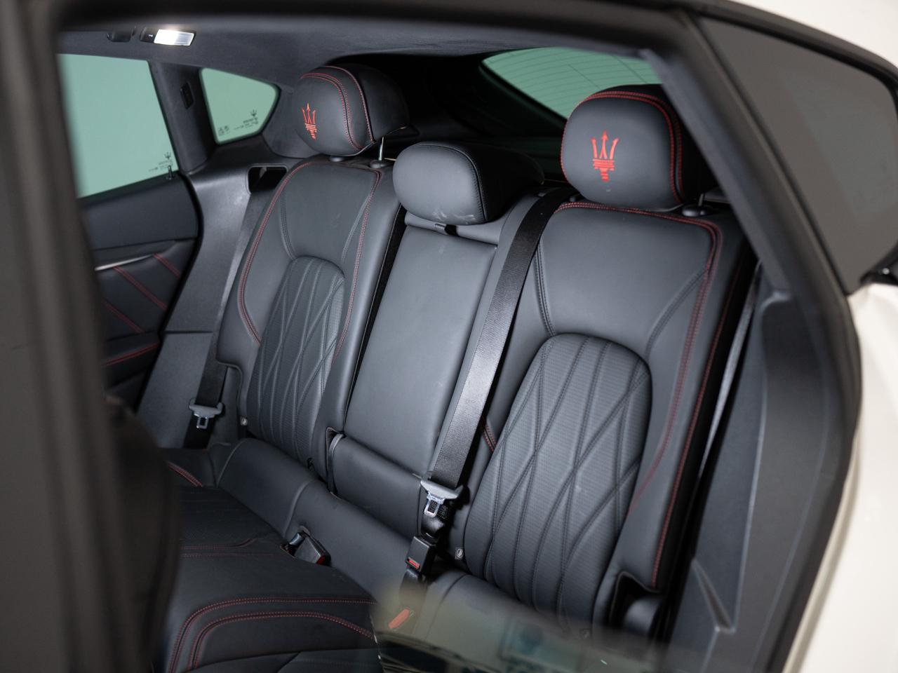 2022 Maserati Levante MODENA | HARMAN KARDON | PANO | 21 IN Photo