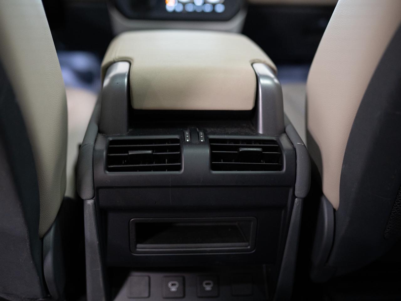 2023 Land Rover Defender 110 S | P300 | MERIDIAN | PANO Photo