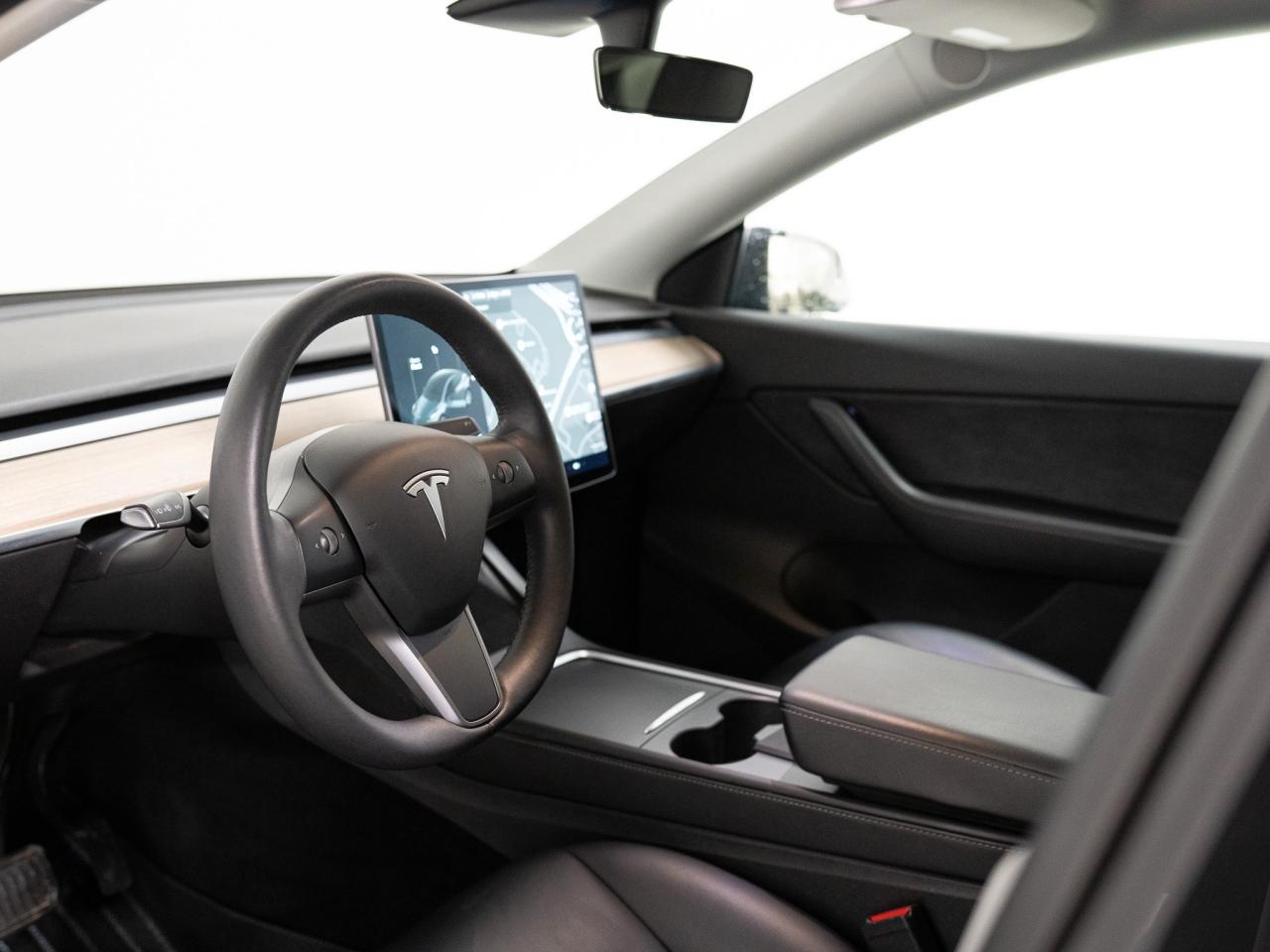 2022 Tesla Model Y LONG RANGE | AWD | ACCELERATION BOOST Photo