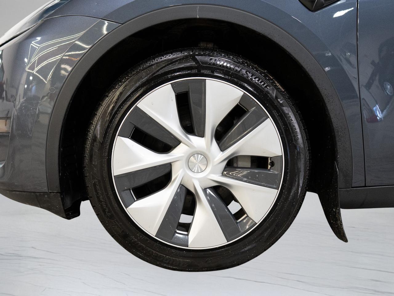 2022 Tesla Model Y LONG RANGE | AWD | ACCELERATION BOOST Photo