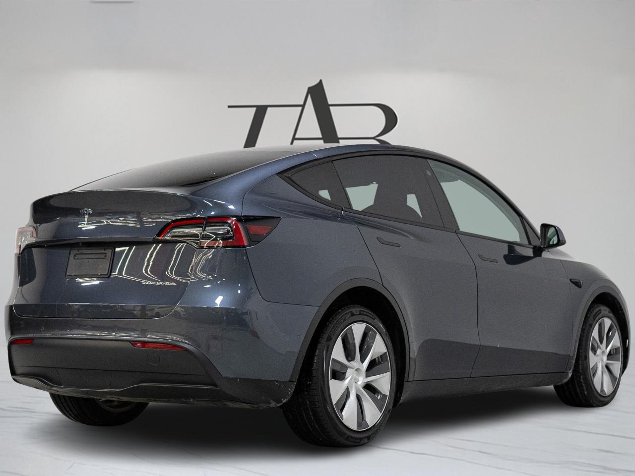 2022 Tesla Model Y LONG RANGE | AWD | ACCELERATION BOOST Photo