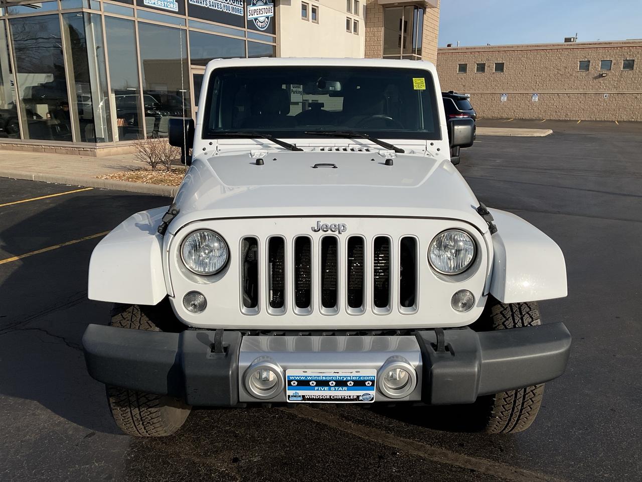 2017 Jeep Wrangler Unlimited TRAILER TOW / NAV / RMT START / 18 POLISHED ALLOY Photo