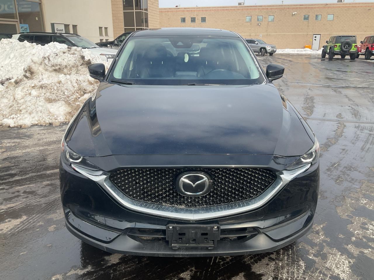 2020 Mazda CX-5 AWD / SUNROOF / 4CYLINDER / ONE OWNER / HTD SEATS Photo