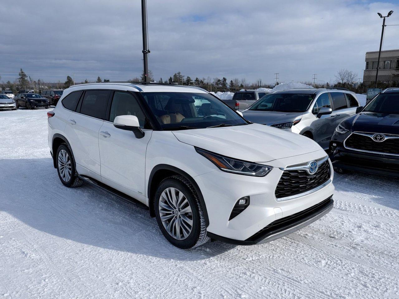 2023 Toyota Highlander Hybrid Limited Photo