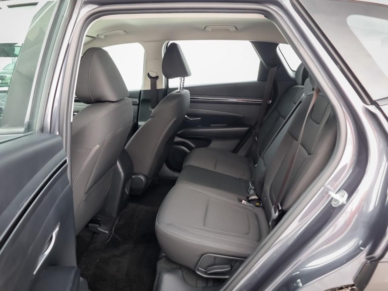 2022 Hyundai Tucson Essential AWD  - Heated Seats - $149 B/W Photo