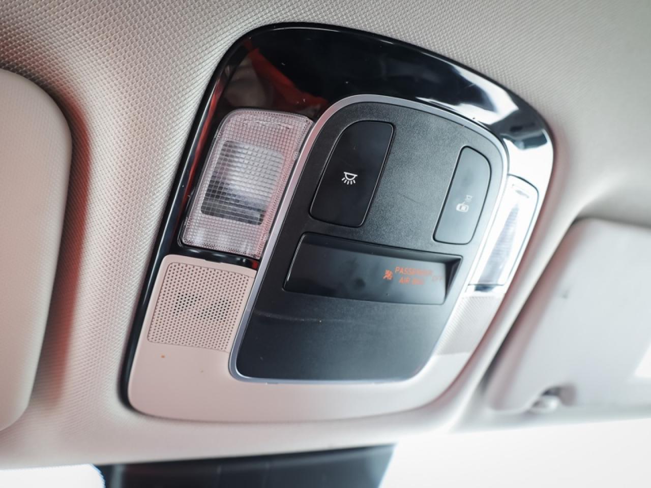 2022 Hyundai Tucson Essential AWD  - Heated Seats - $149 B/W Photo