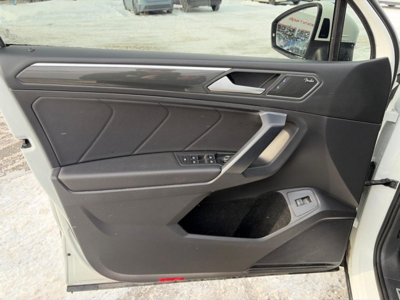 2021 Volkswagen Tiguan Highline 4MOTION  - Sunroof Photo