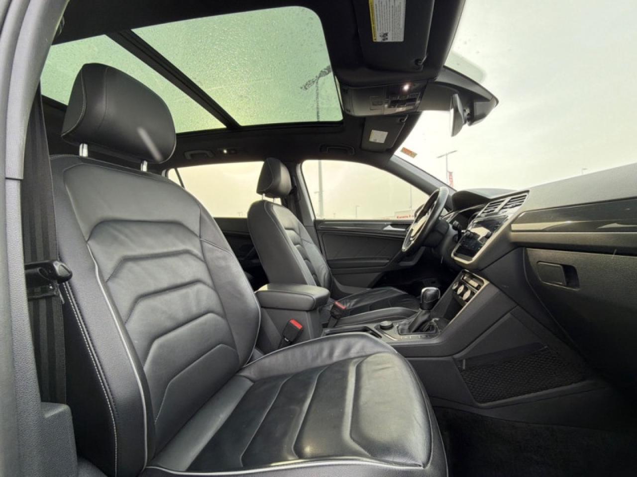 2021 Volkswagen Tiguan Highline 4MOTION  - Sunroof Photo