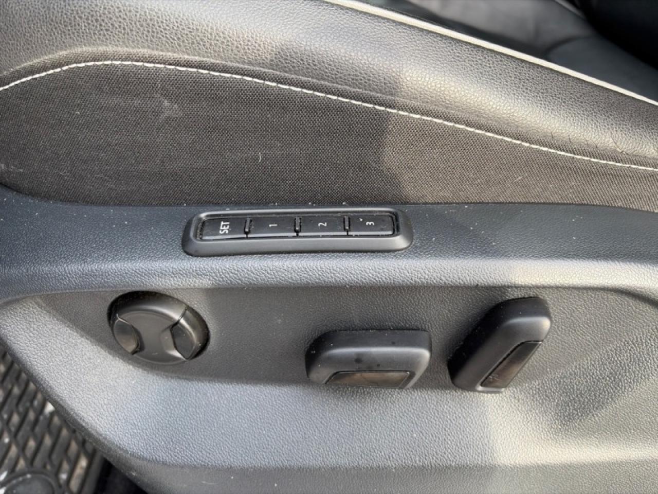 2021 Volkswagen Tiguan Highline 4MOTION  - Sunroof Photo