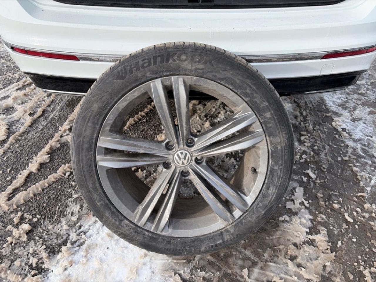 2021 Volkswagen Tiguan Highline 4MOTION  - Sunroof Photo