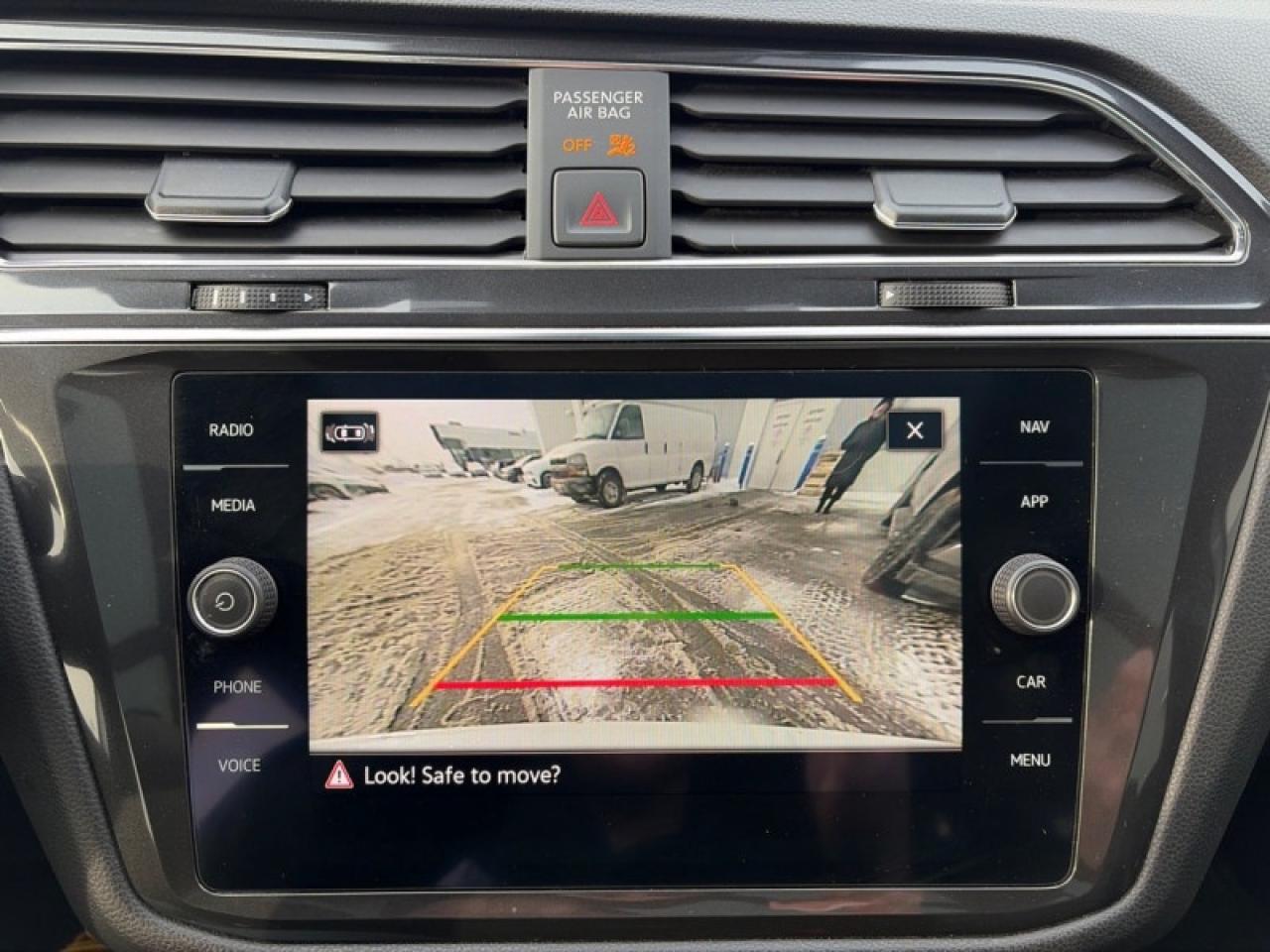 2021 Volkswagen Tiguan Highline 4MOTION  - Sunroof Photo