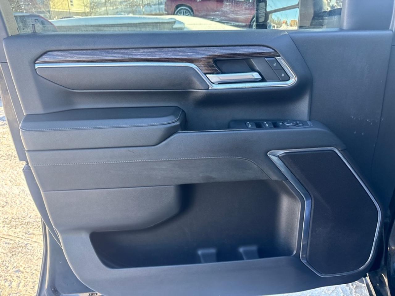 2024 GMC Sierra 3500 HD SLE Photo