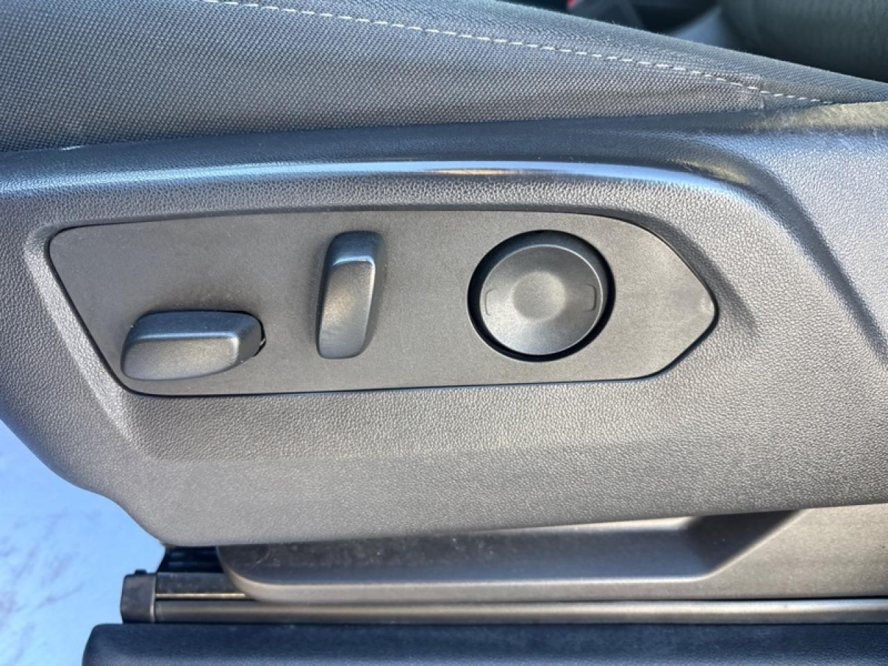 2024 GMC Sierra 3500 HD SLE Photo