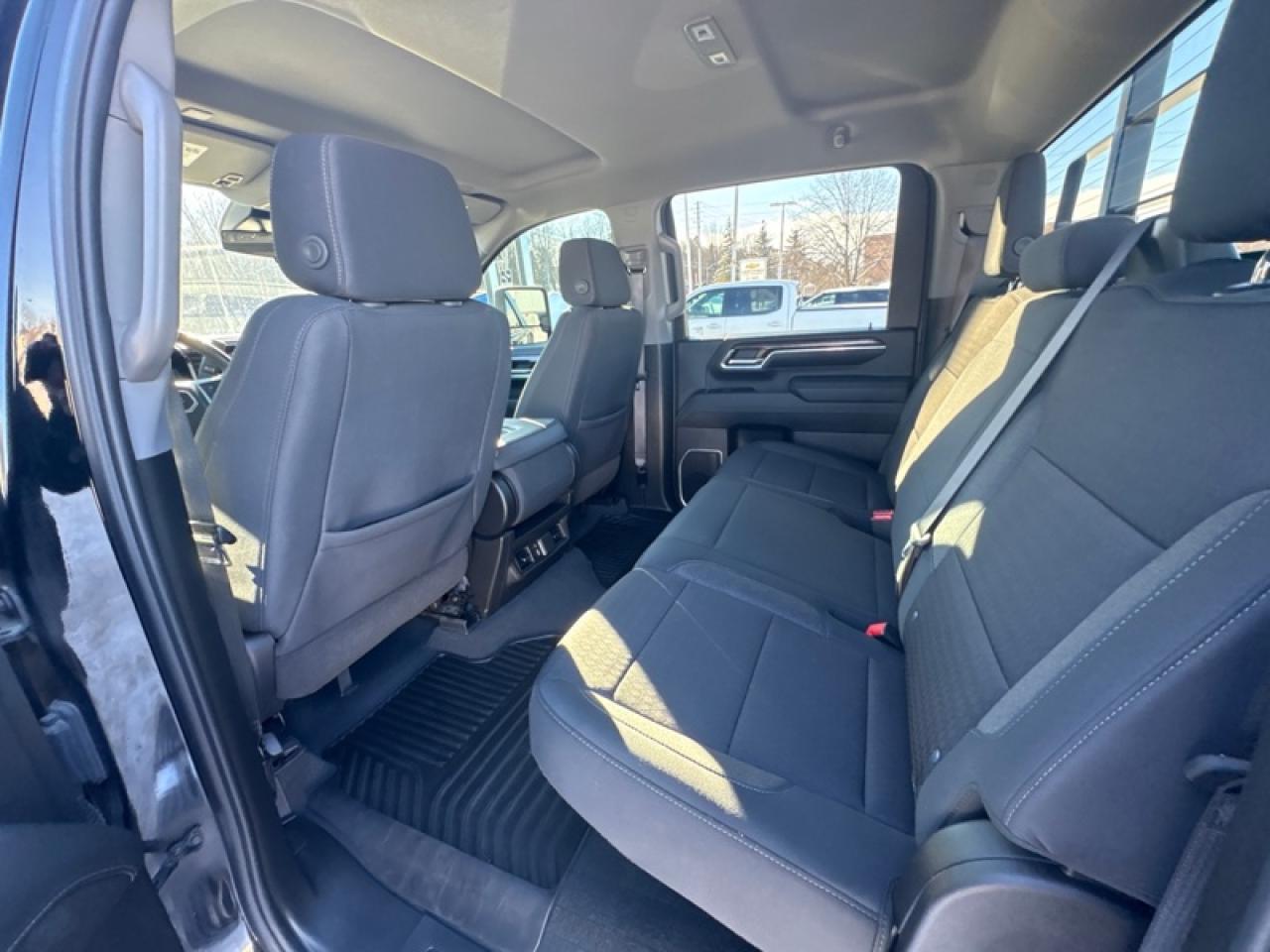 2024 GMC Sierra 3500 HD SLE Photo