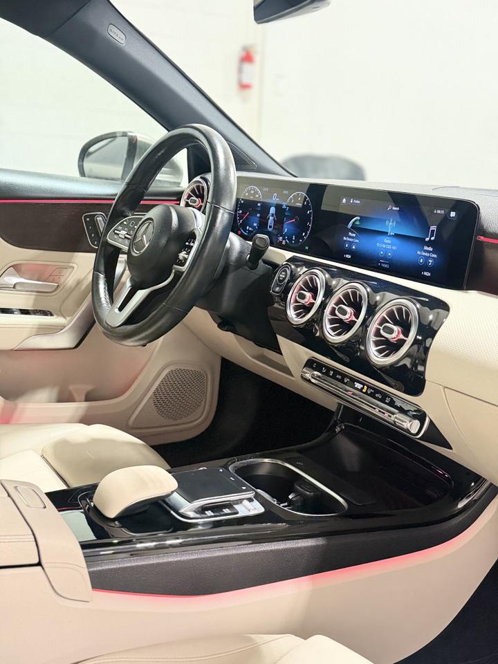 2019 Mercedes-Benz A220 A 220 Photo