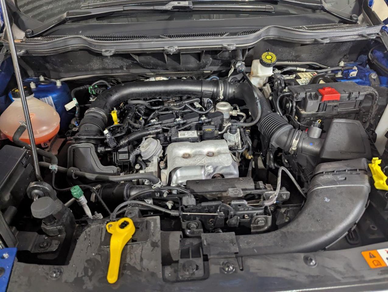 2020 Ford EcoSport SE WITH SUNROOF/AMAZING GAS MILEAGE!! Photo