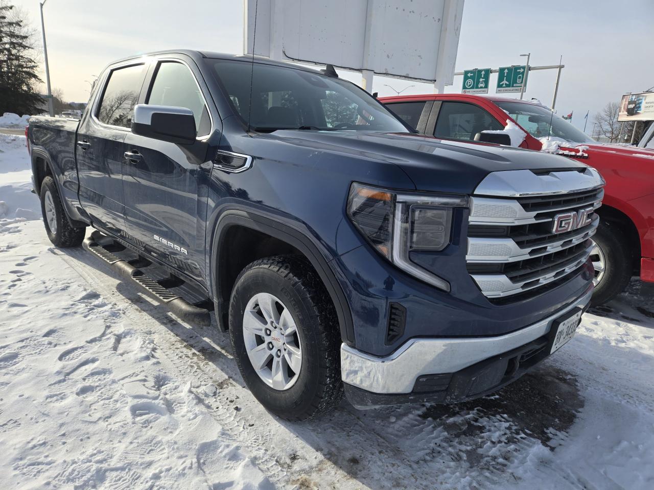 2023 GMC Sierra 1500 SLE Photo0