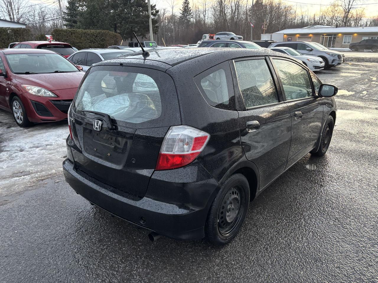2011 Honda Fit DX-A Photo
