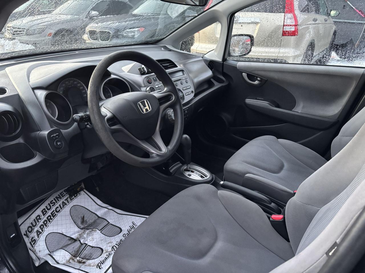 2011 Honda Fit DX-A Photo