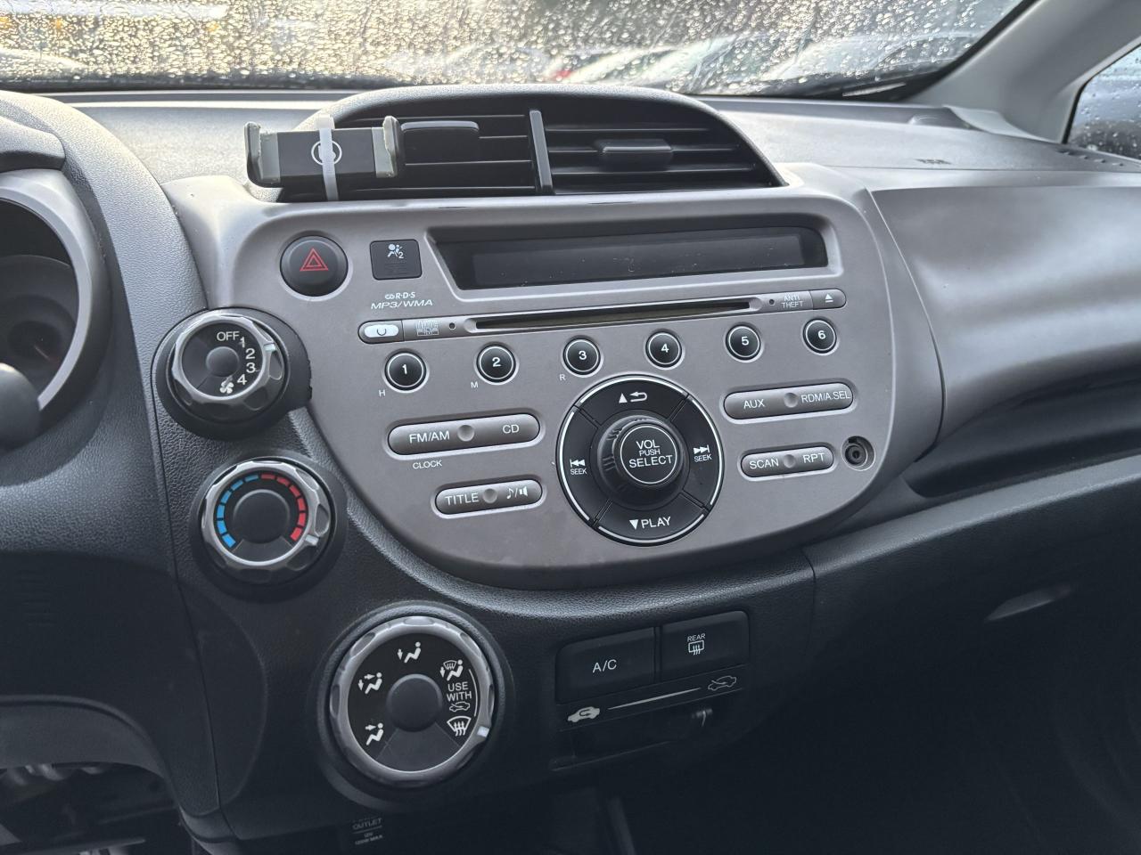 2011 Honda Fit DX-A Photo