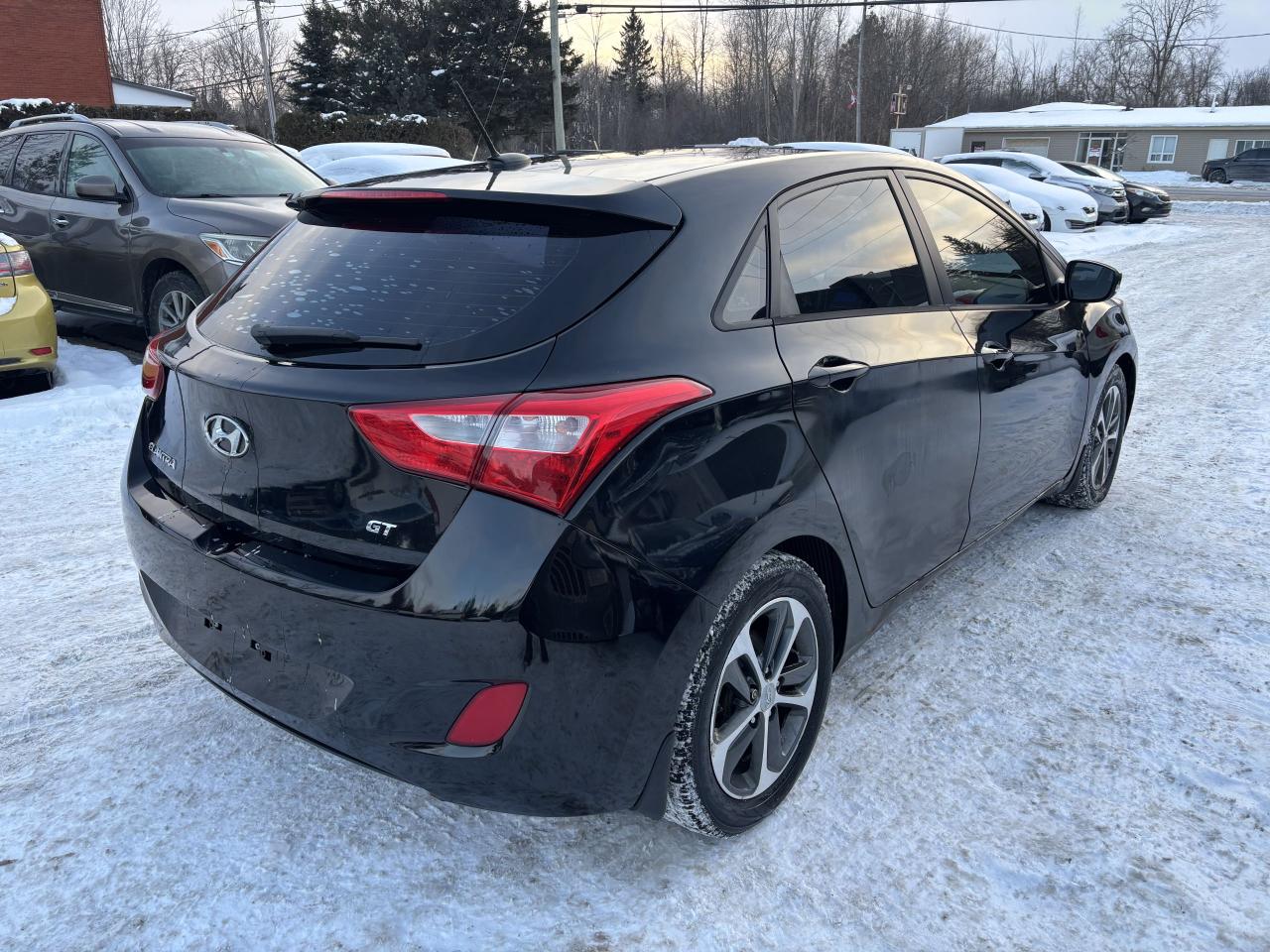 2016 Hyundai Elantra GT GLS Photo