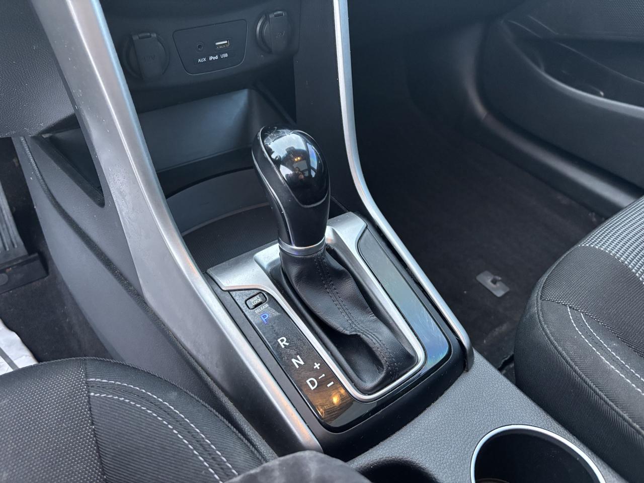 2016 Hyundai Elantra GT GLS Photo