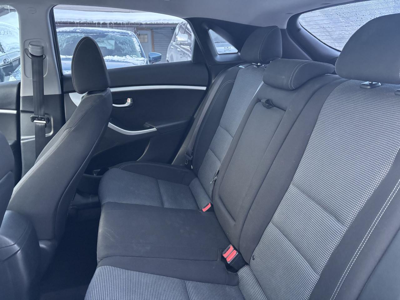 2016 Hyundai Elantra GT GLS Photo