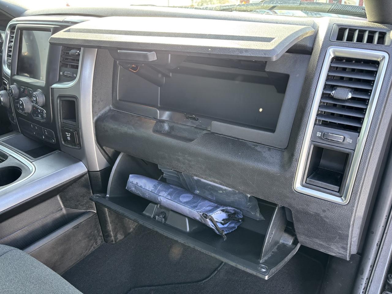 2021 RAM 1500 Classic Warlock 1 OWNER NO~ACCIDENTS Photo