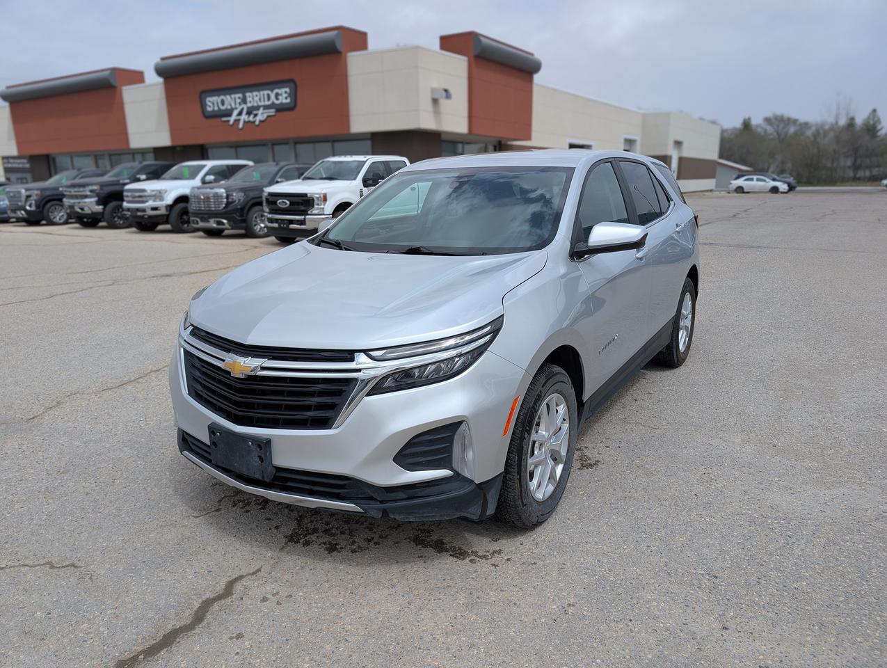 <p>Finance this vehicle! Apply at stonebridgeauto.com</p><p>&nbsp;</p><p>2022 Chevrolet Equinox LT. 1.5L 4 Cylinder AWD. 70,358km Clean title and safetied. Manitoba owned. No accidents!</p><p>&nbsp;</p><p>Heated seats</p><p>Command start&nbsp;</p><p>Apple CarPlay / Android auto&nbsp;</p><p>Backup camera</p><p>Keyless entry&nbsp;</p><p>AWD</p><p>&nbsp;</p><p>We take trades! Vehicle is for sale in Steinbach by STONE BRIDGE AUTO INC. Dealer #5000 we are a small business focused on customer satisfaction. Text or call before coming to view and ask for sales.</p>