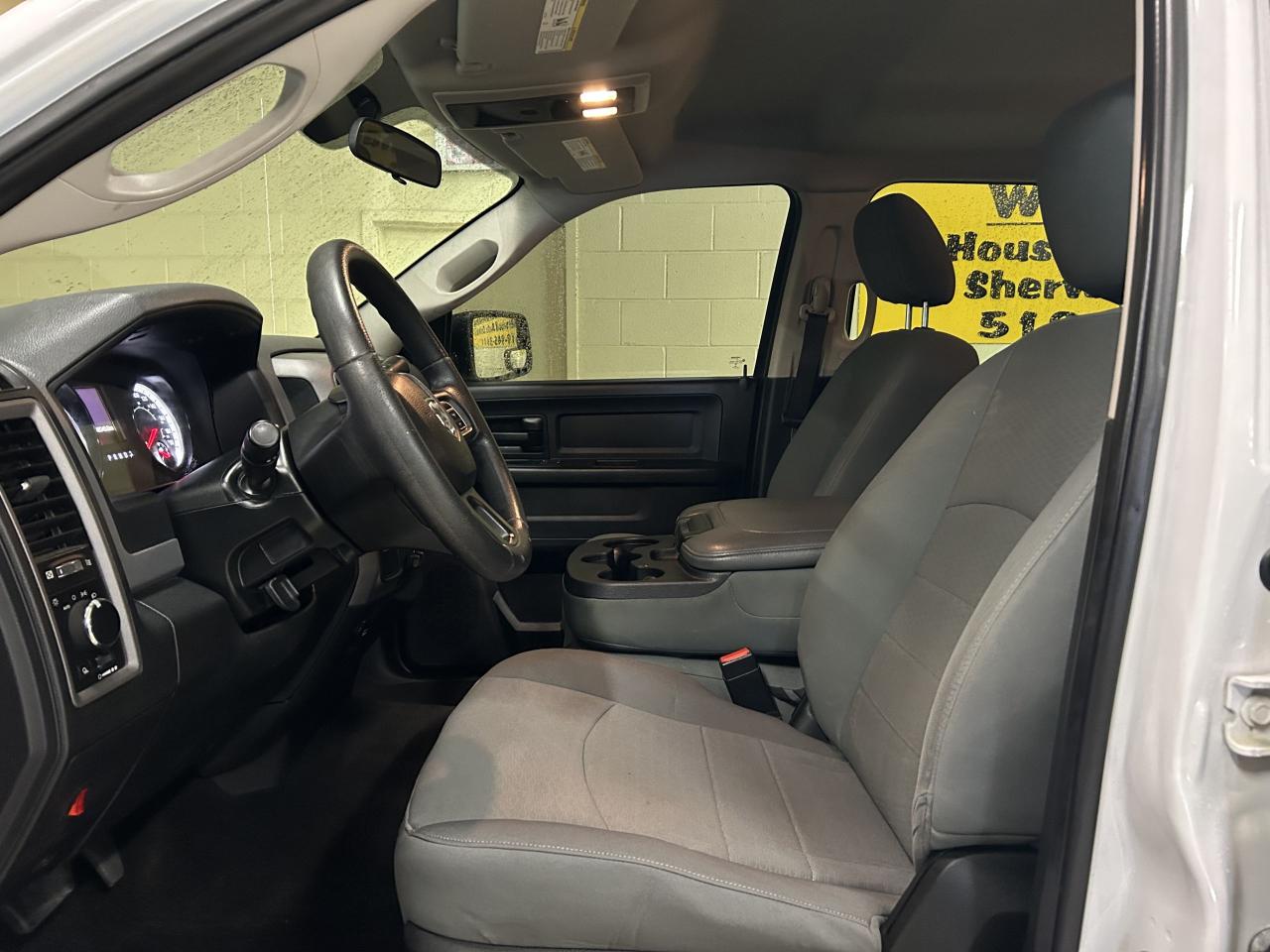 2017 RAM 1500 ST Photo