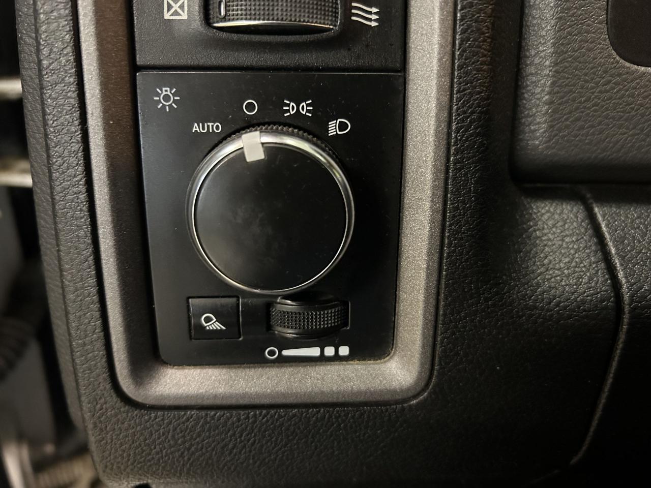 2017 RAM 1500 ST Photo