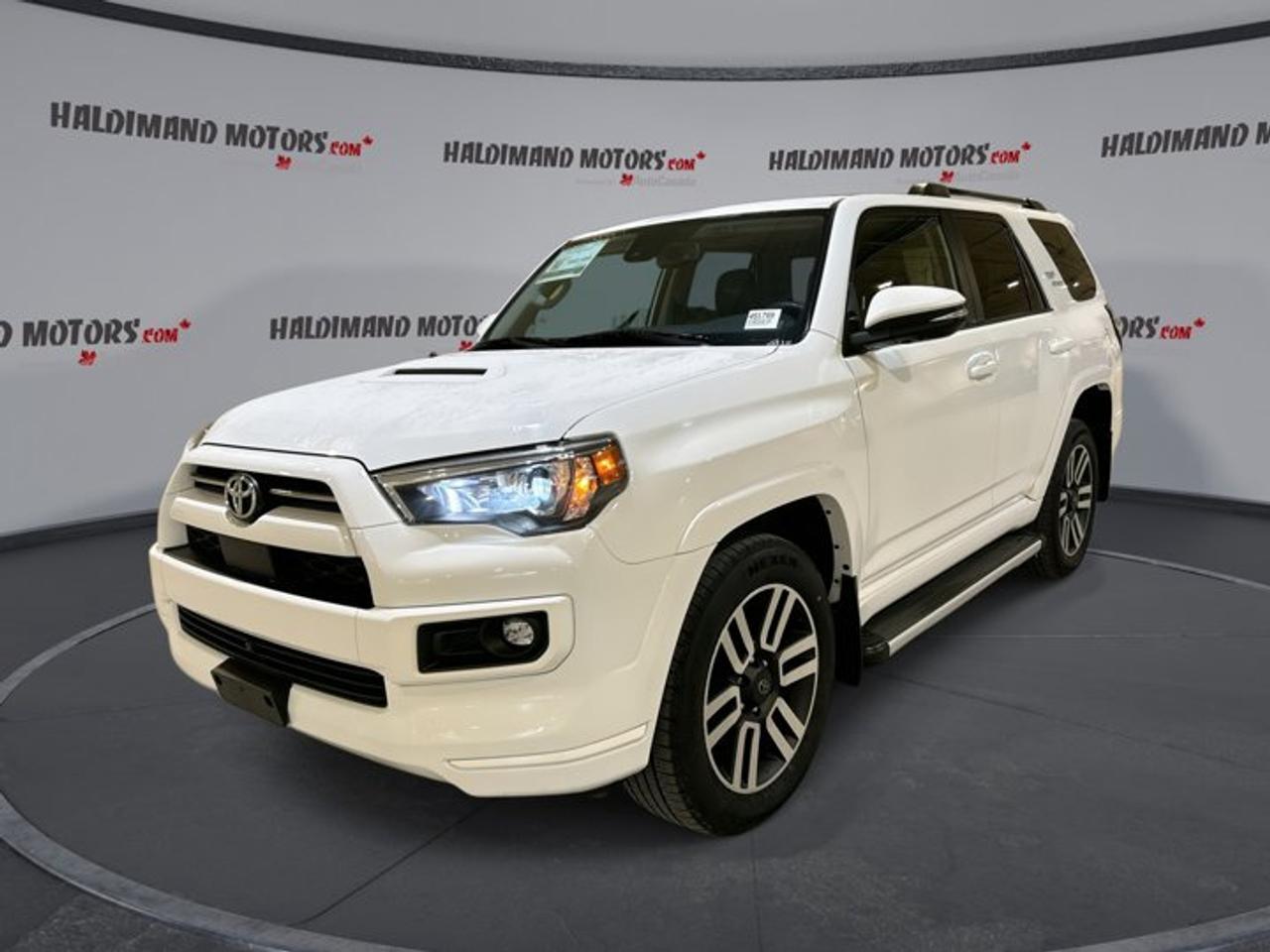 2022 Toyota 4Runner TRD Sport 4wd | Sunroof | Heated Seats | Leather Photo0