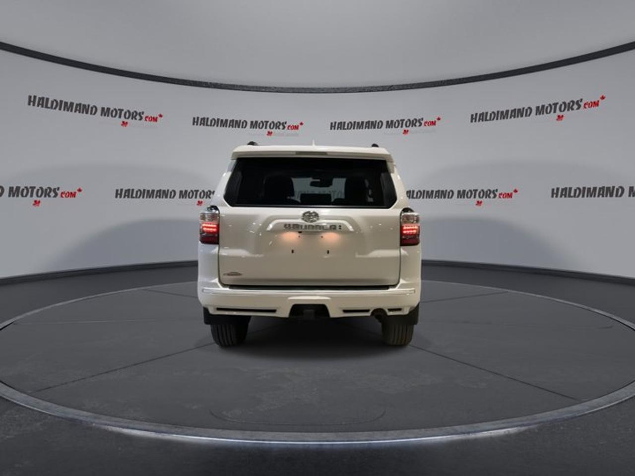 2022 Toyota 4Runner TRD Sport 4wd | Sunroof | Heated Seats | Leather Photo