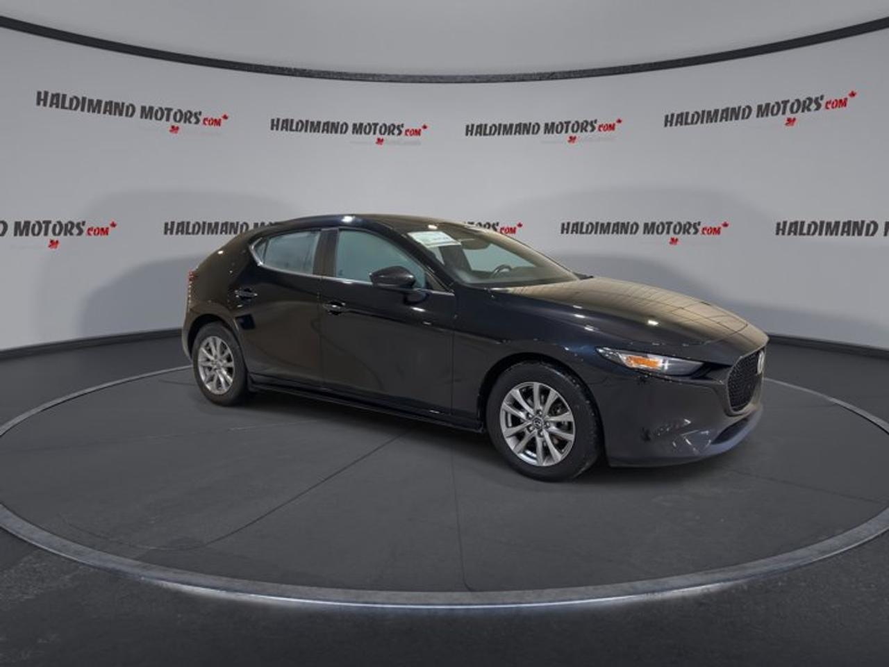 2023 Mazda MAZDA3 Sport GS | One owner | Accident Free Photo