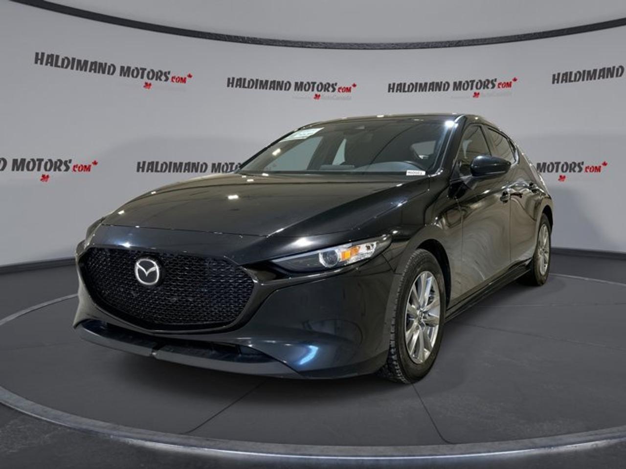 2023 Mazda MAZDA3 Sport GS | One owner | Accident Free Photo
