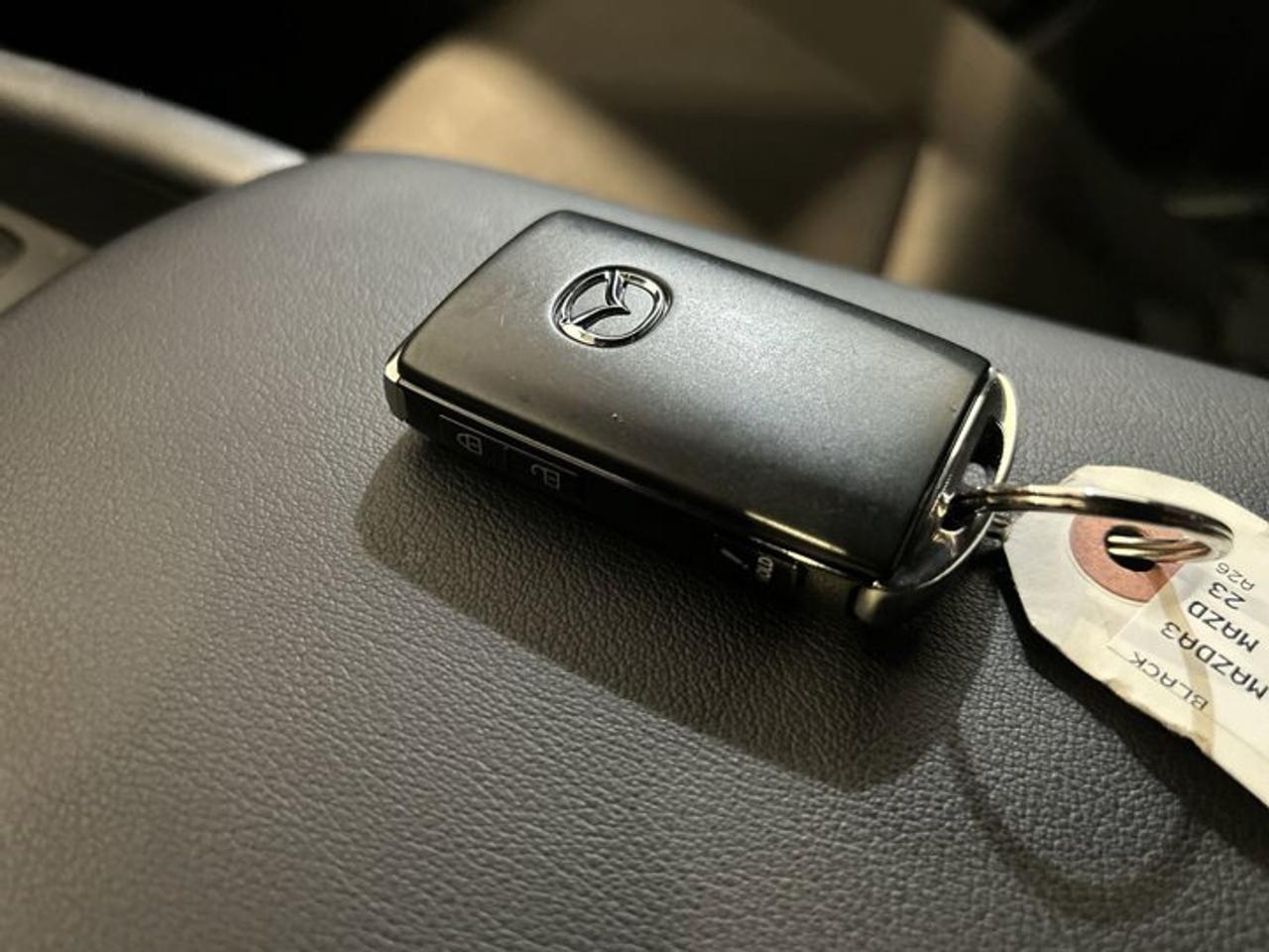 2023 Mazda MAZDA3 Sport GS | One owner | Accident Free Photo