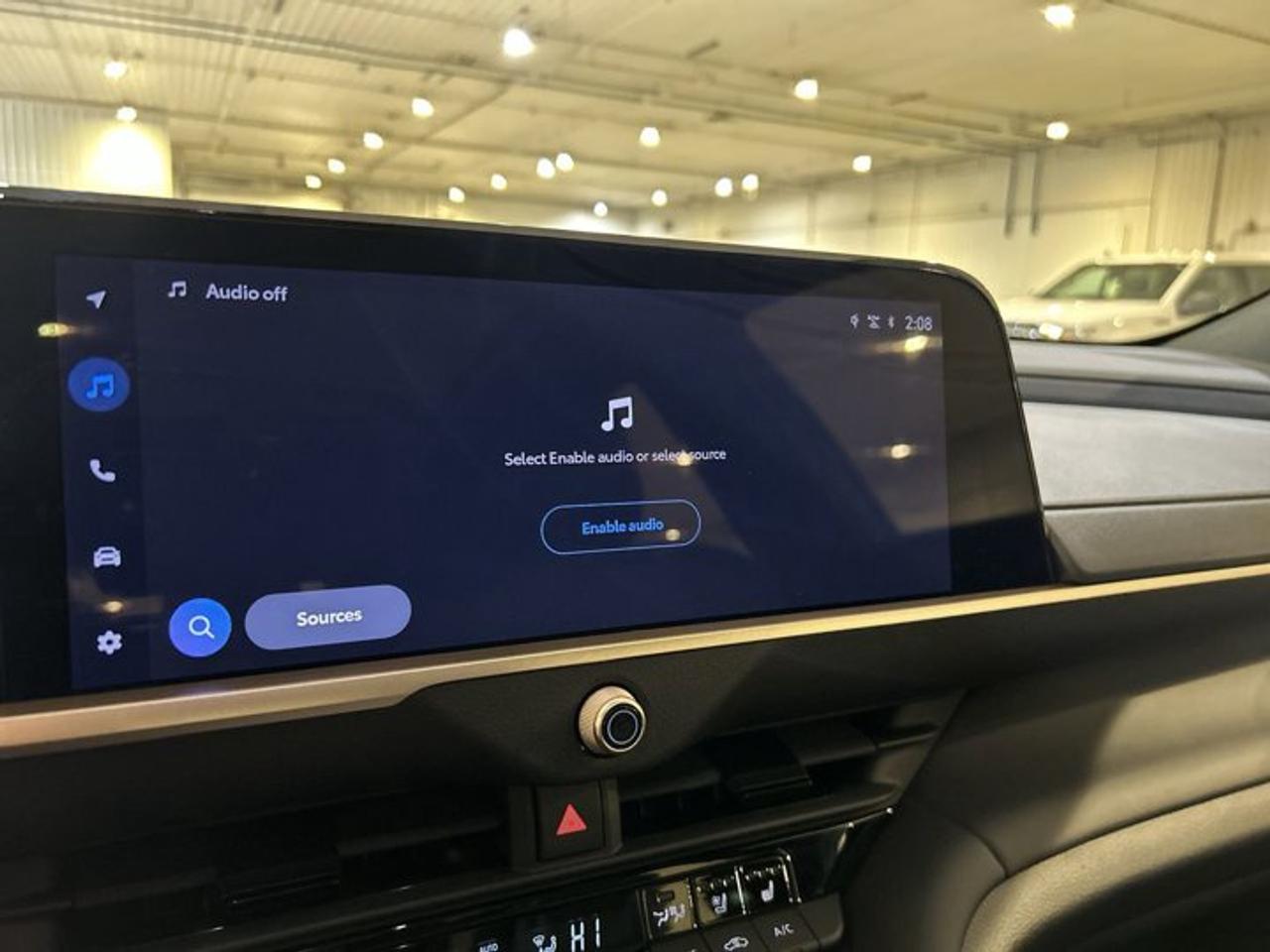 2025 Toyota Crown Signia Limited AWD Photo