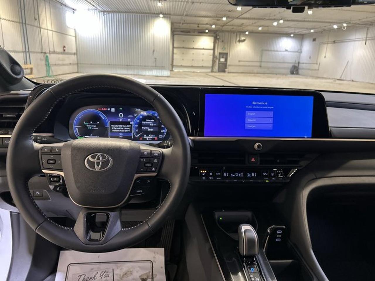 2025 Toyota Crown Signia Limited AWD Photo