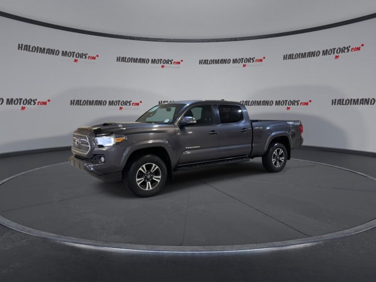 2016 Toyota Tacoma TRD Sport Double Cab 4wd | No accidents Photo