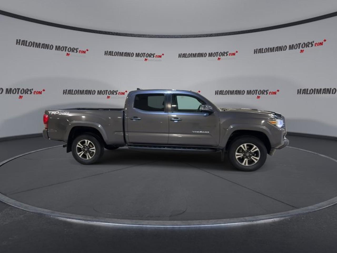 2016 Toyota Tacoma TRD Sport Double Cab 4wd | No accidents Photo