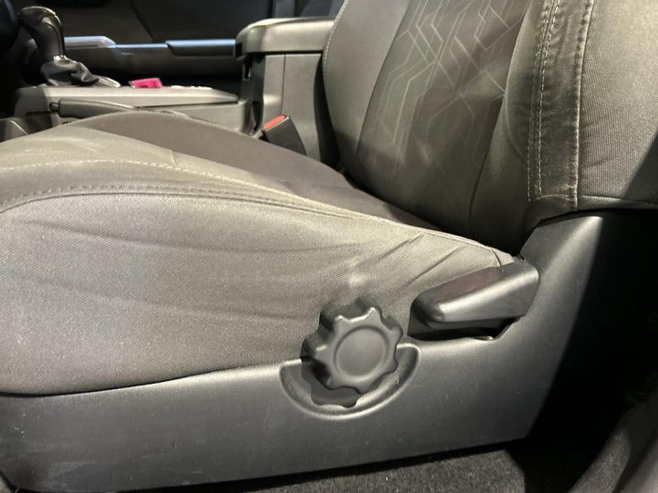 2016 Toyota Tacoma TRD Sport Double Cab 4wd | No accidents Photo