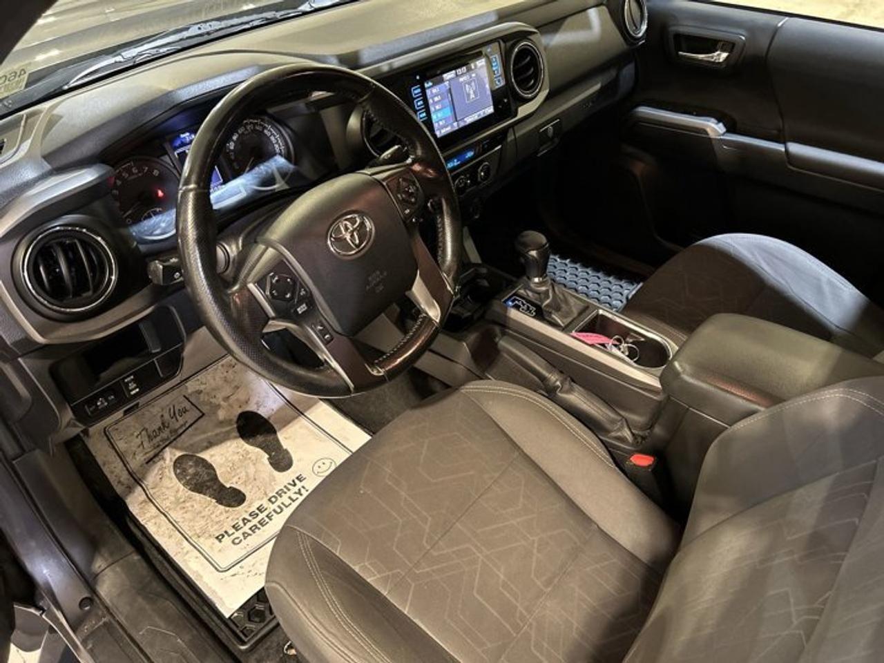 2016 Toyota Tacoma TRD Sport Double Cab 4wd | No accidents Photo