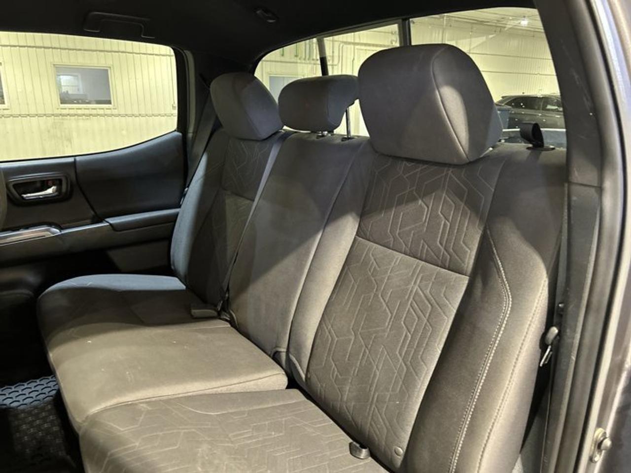 2016 Toyota Tacoma TRD Sport Double Cab 4wd | No accidents Photo