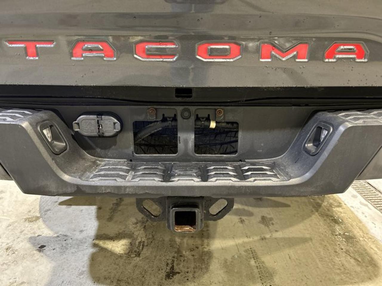 2016 Toyota Tacoma TRD Sport Double Cab 4wd | No accidents Photo