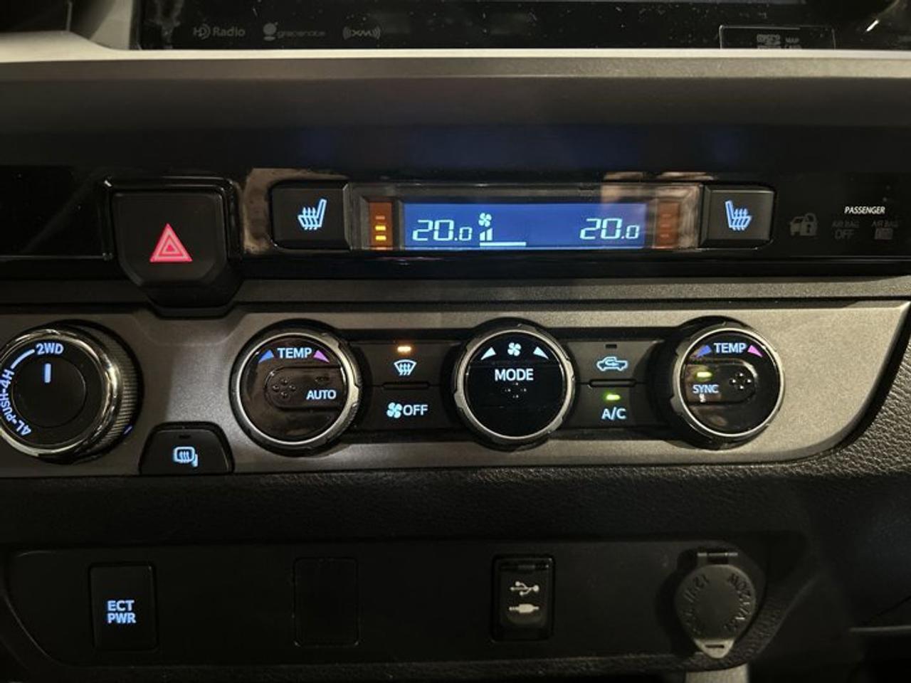 2016 Toyota Tacoma TRD Sport Double Cab 4wd | No accidents Photo