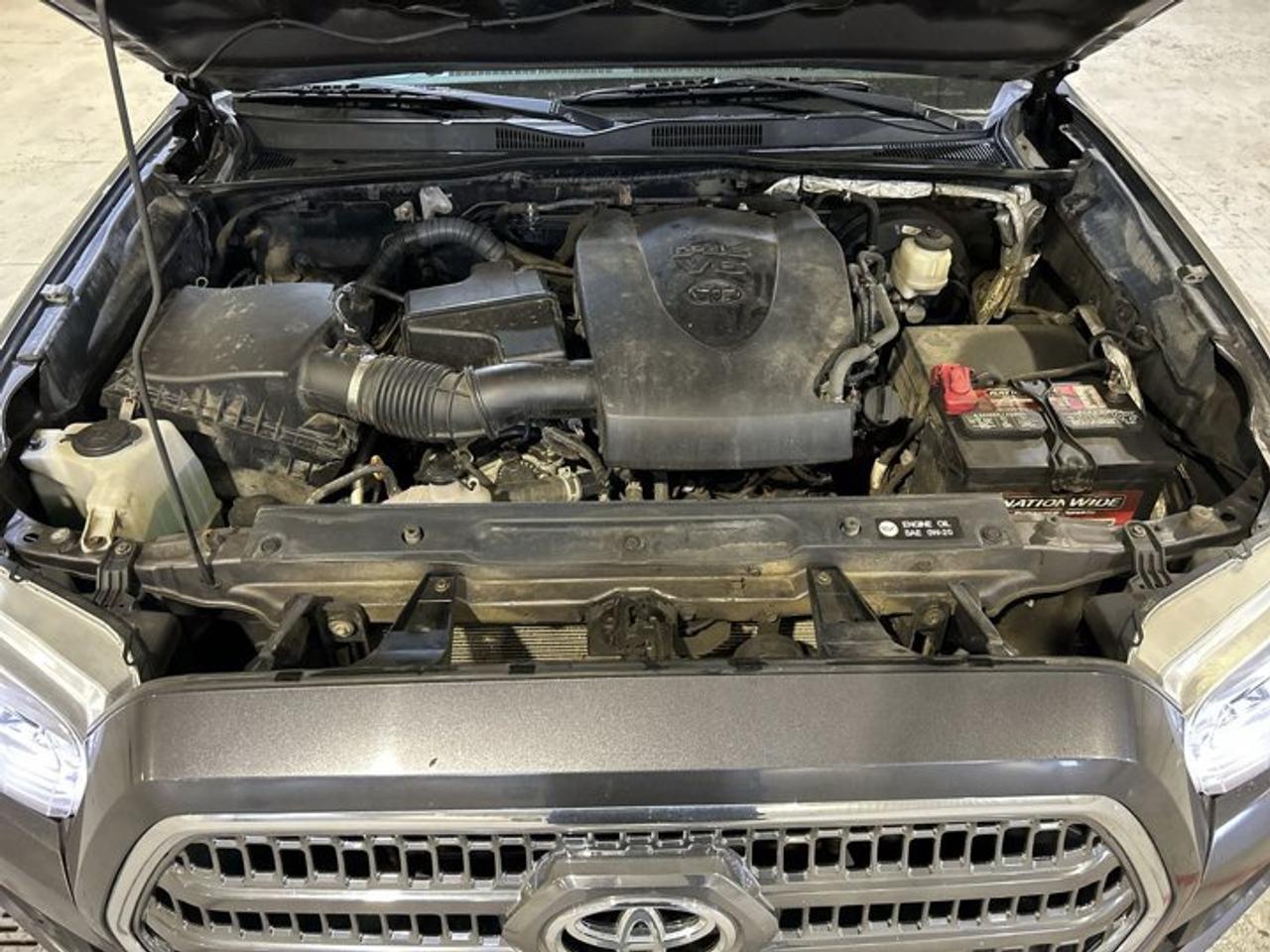 2016 Toyota Tacoma TRD Sport Double Cab 4wd | No accidents Photo