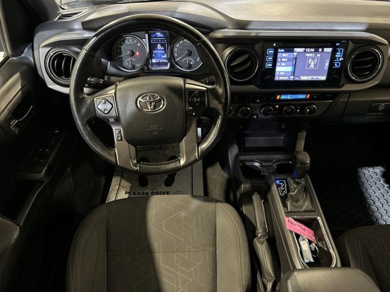 2016 Toyota Tacoma TRD Sport Double Cab 4wd | No accidents Photo