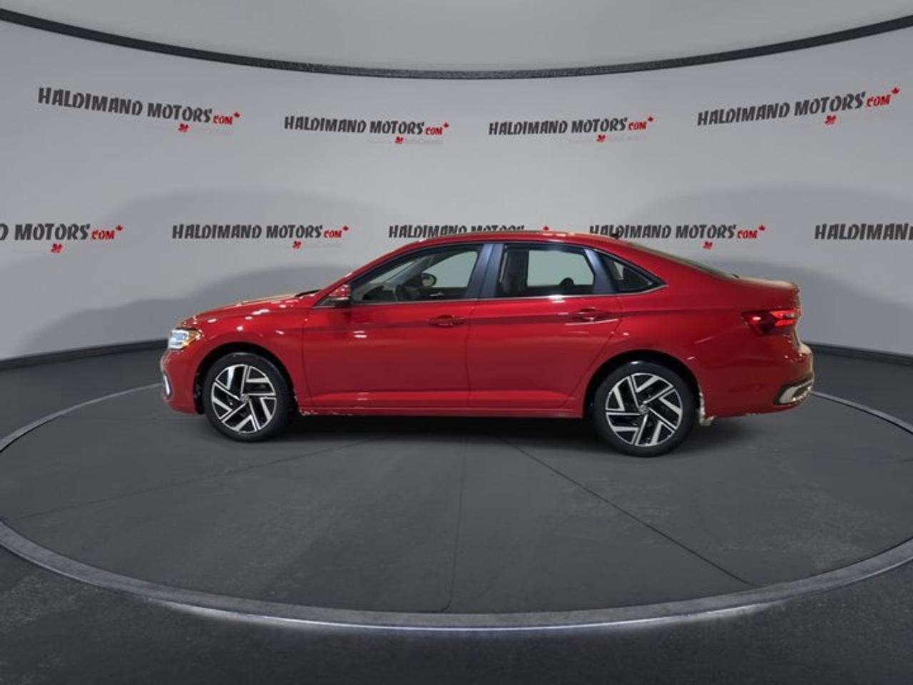2023 Volkswagen Jetta Highline | Accident Free | Sunroof | Navigation Photo