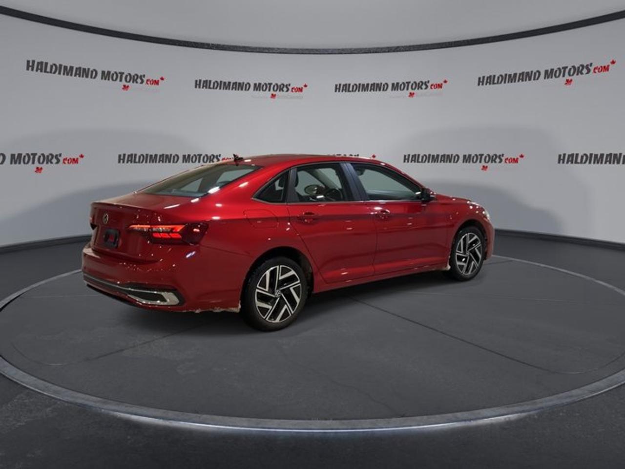 2023 Volkswagen Jetta Highline | Accident Free | Sunroof | Navigation Photo