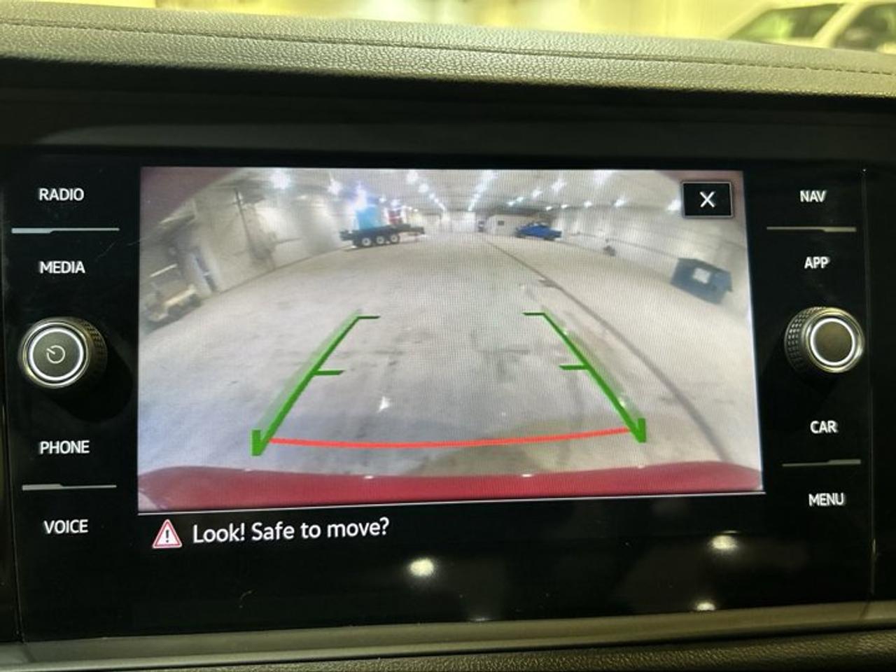 2023 Volkswagen Jetta Highline | Accident Free | Sunroof | Navigation Photo